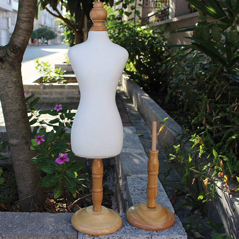 Pet Clothing Stand Premium Woo - Display Stand Wood のレビューと価格